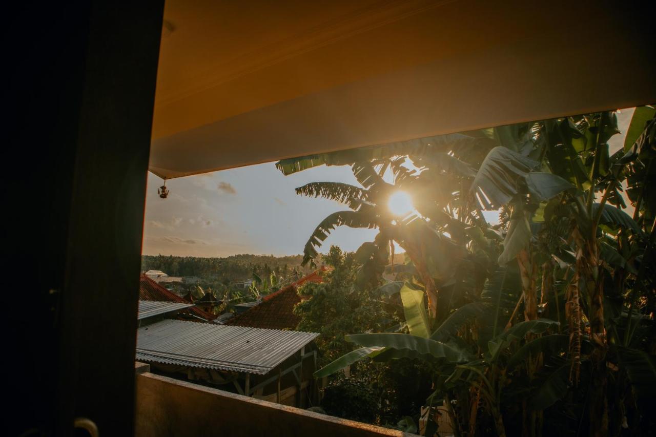 Prasi Sunrise Homestay Toyapakeh Dış mekan fotoğraf
