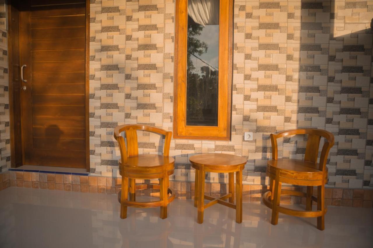 Prasi Sunrise Homestay Toyapakeh Dış mekan fotoğraf