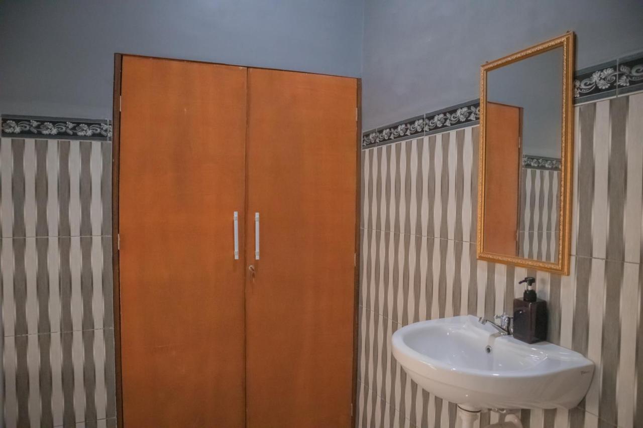 Prasi Sunrise Homestay Toyapakeh Dış mekan fotoğraf